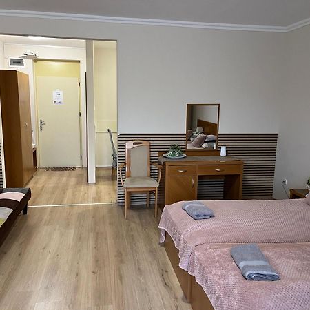 Brookforest Apartman Hajdúszoboszló 外观 照片