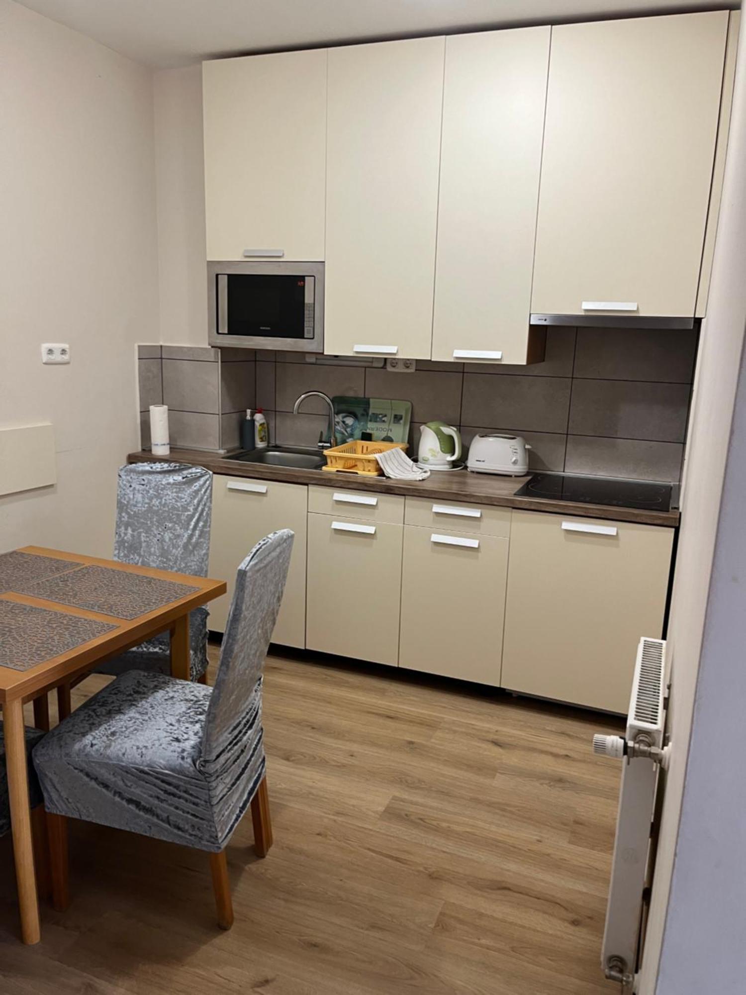 Brookforest Apartman Hajdúszoboszló 外观 照片