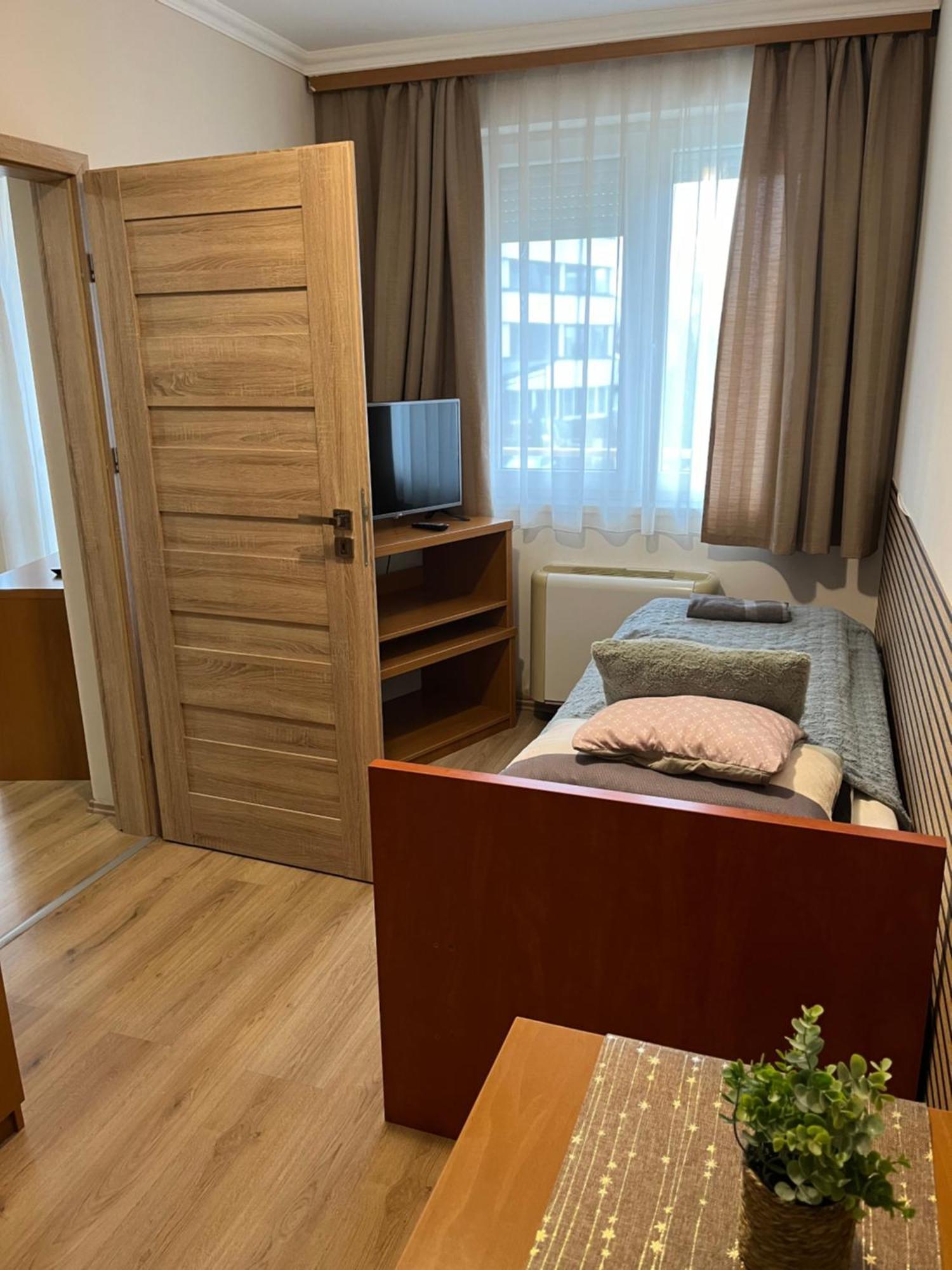 Brookforest Apartman Hajdúszoboszló 外观 照片